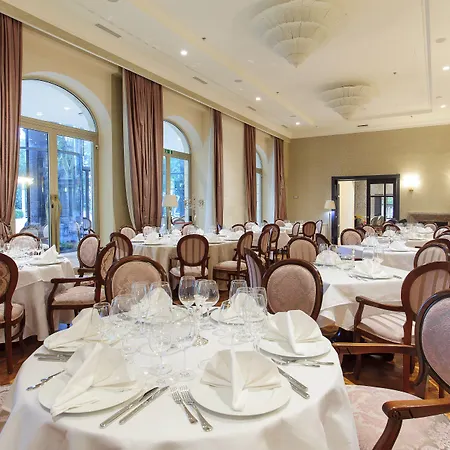 Park Otel 5*